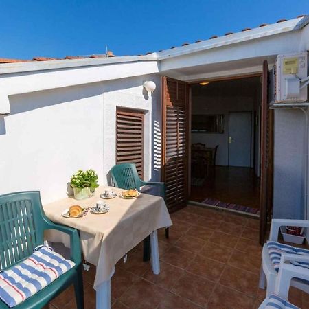 Apartment In Crikvenica 5600 Экстерьер фото